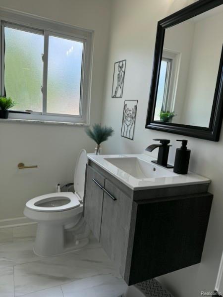 21741 Kenosha Street, Oak Park, MI 48237 — Photo 19