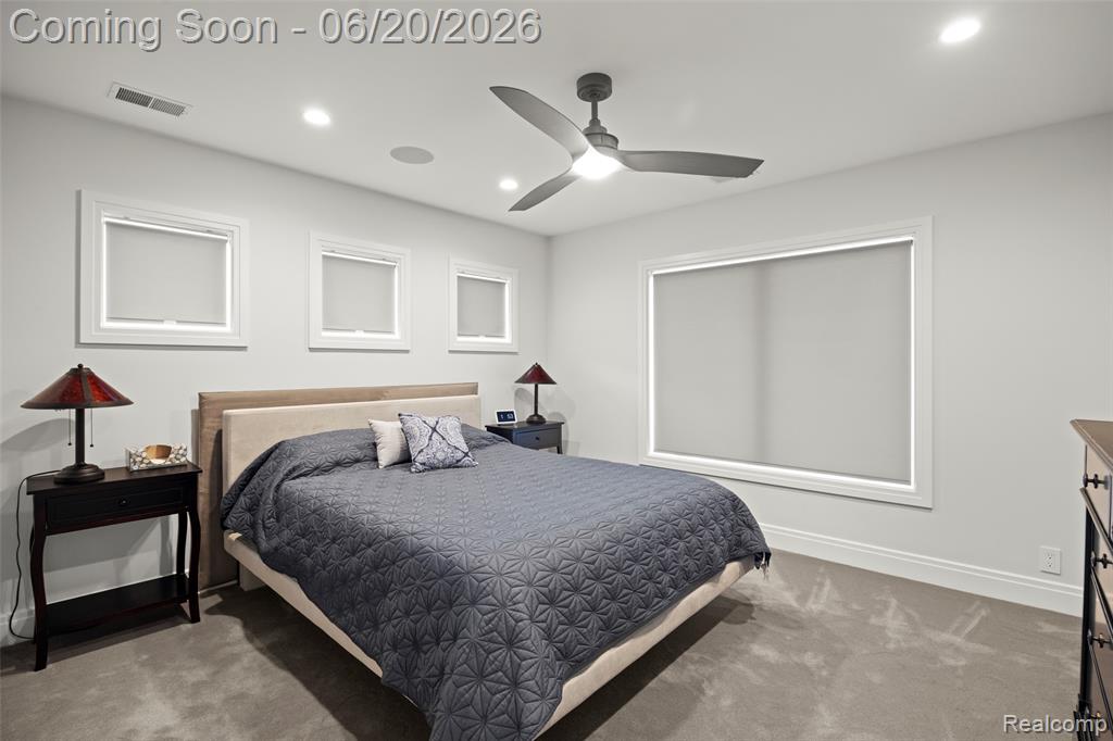 22491 E 10 Mile Road, Saint Clair Shores, MI 48080 — Photo 58