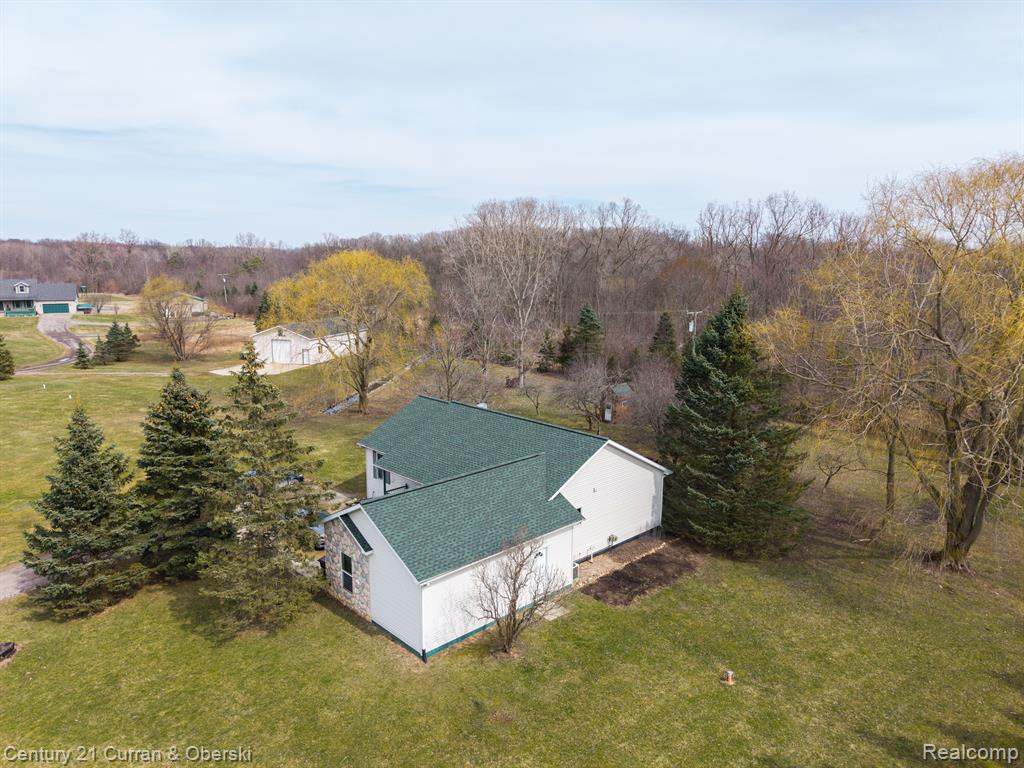 4220 HAPPY HOLLOW Lane, Howell, MI 48855 — Photo 30