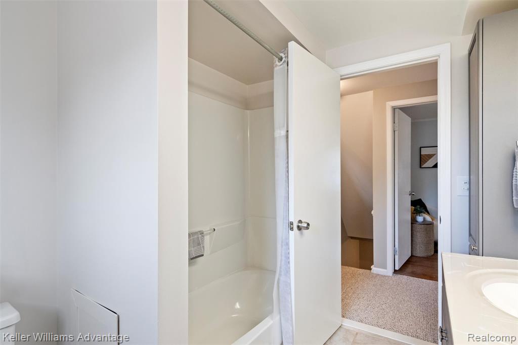 44204 Brandywyne Road, Canton, MI 48187 — Photo 37