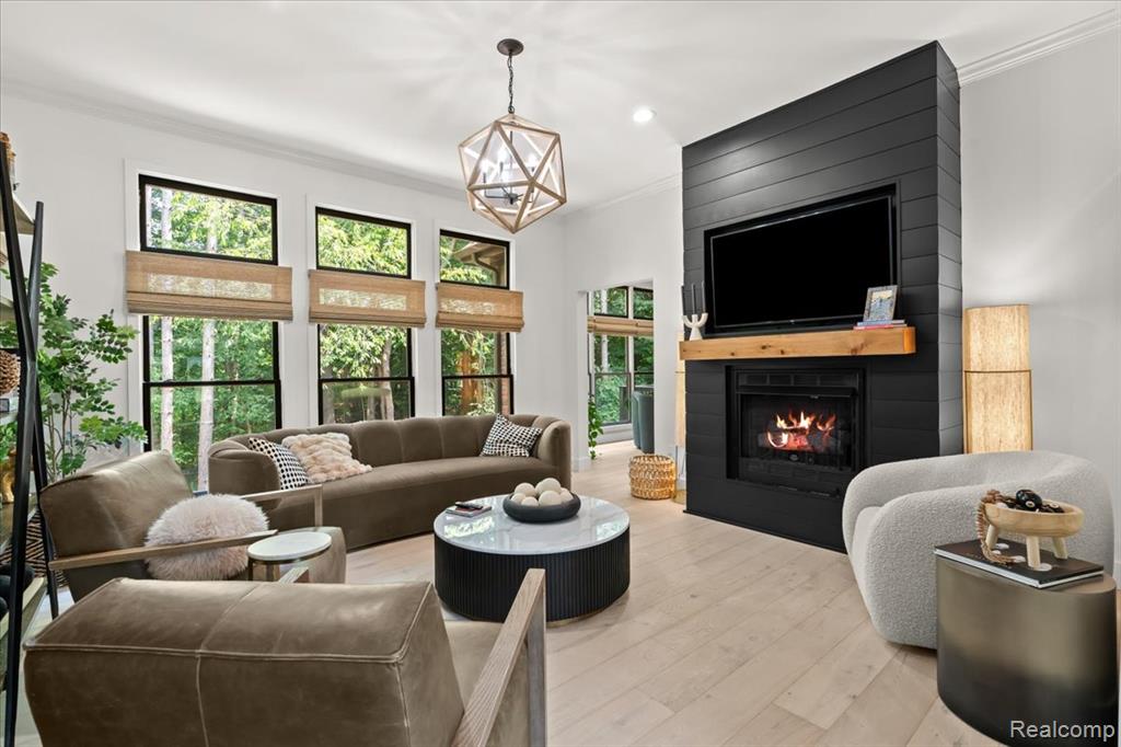 5523 Hidden Pines Drive, Brighton, MI 48116 — Photo 9