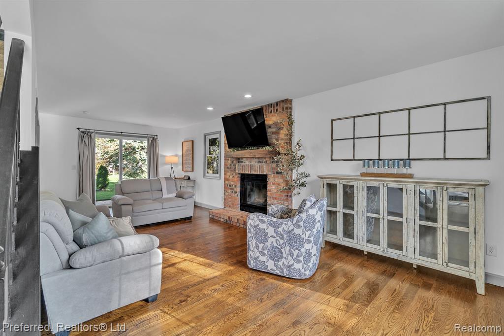 1211 CODY Circle, Saline, MI 48176 — Photo 10