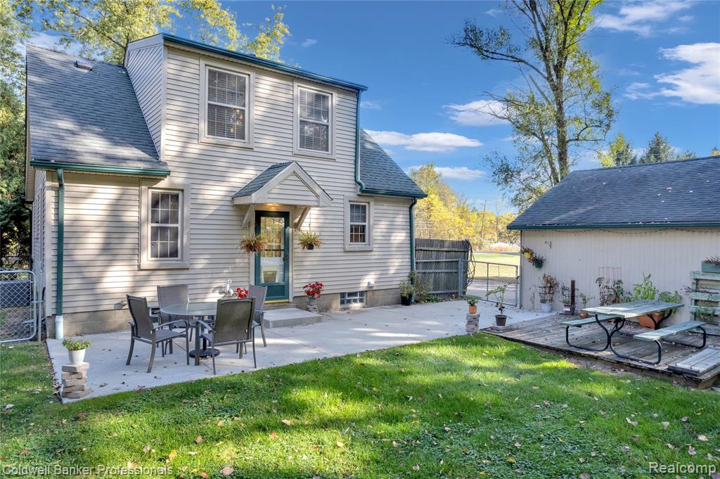 5119 Saint Clair Highway, East China, MI — Photo 2