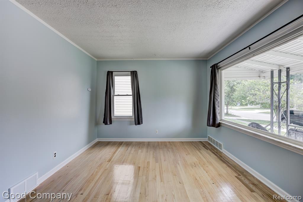 4003 Edgar Avenue, Royal Oak, MI 48073 — Photo 4