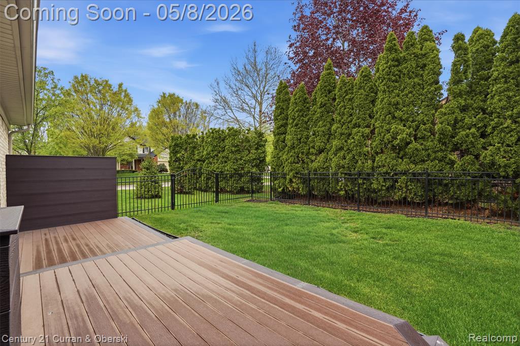 44775 Dunbarton Court, Novi, MI — Photo 45