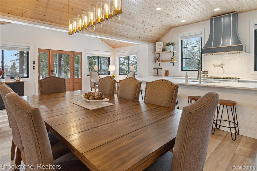 6245 W HIGGINS LAKE Drive, Roscommon, MI 48653 — Photo 22