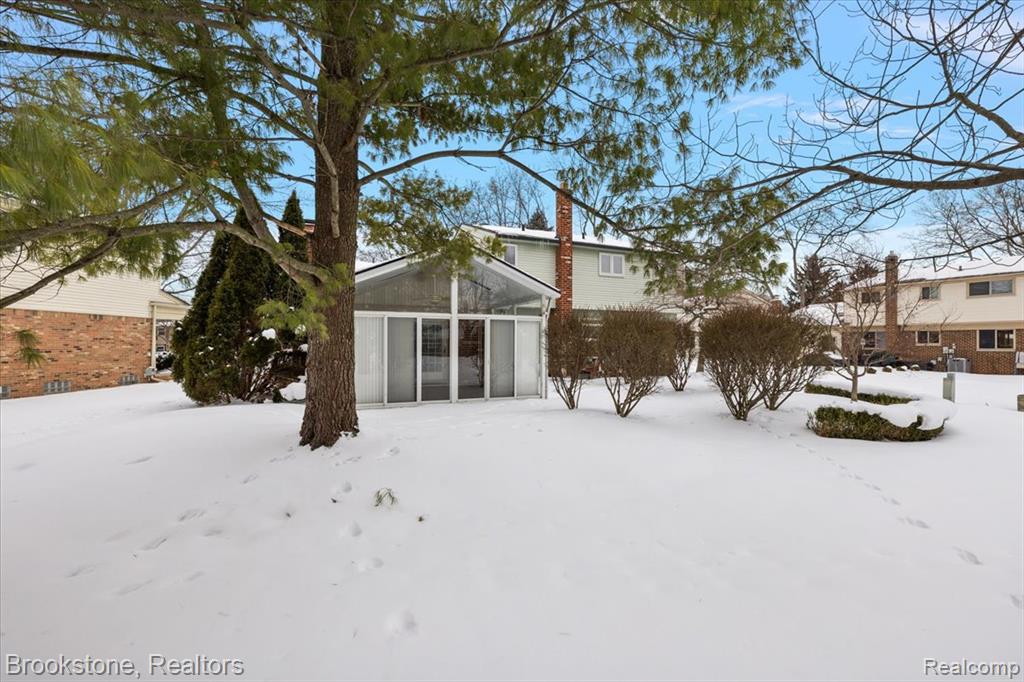 5138 Hale Drive, Troy, MI 48085 — Photo 42