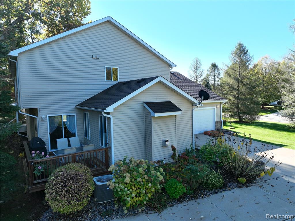 8883 Redstone Drive, 2, Pinckney, MI 48169 — Photo 28