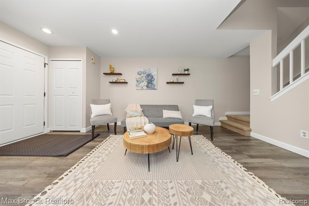 31139 COUNTRY, Farmington Hills, MI 48331 — Photo 13