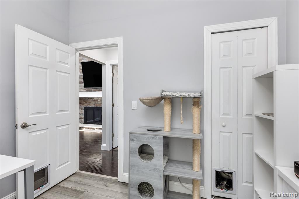 790 Hillcliff Drive, Waterford, MI 48328 — Photo 16