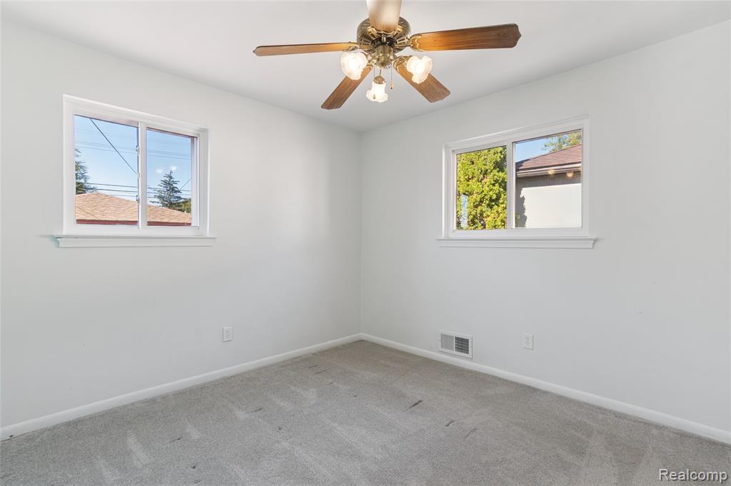 7732 Hipp Street, Taylor, MI 48180 — Photo 26