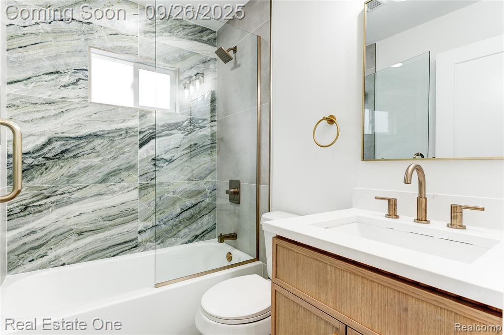4702 Thorncroft Avenue, Royal Oak, MI 48073 — Photo 15