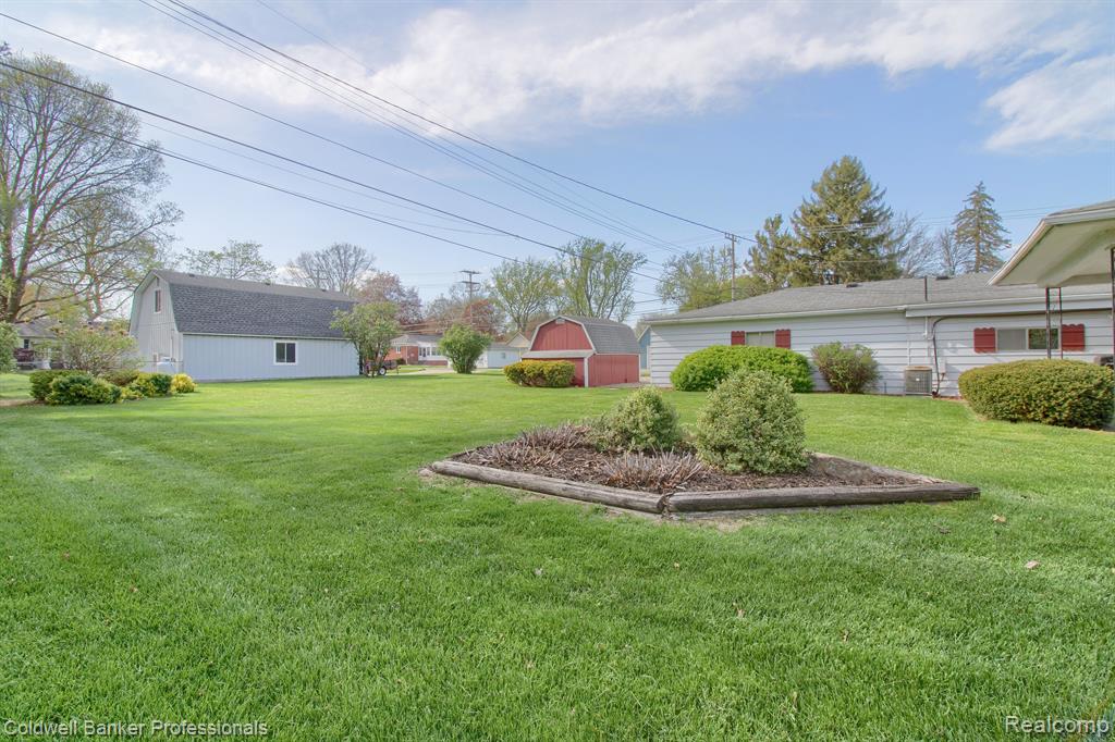 9111 MORRISON Avenue, Plymouth, MI 48170 — Photo 34