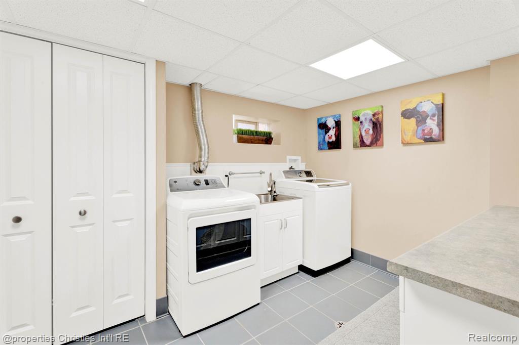 19418 Warwick Street, Beverly Hills, MI 48025 — Photo 47