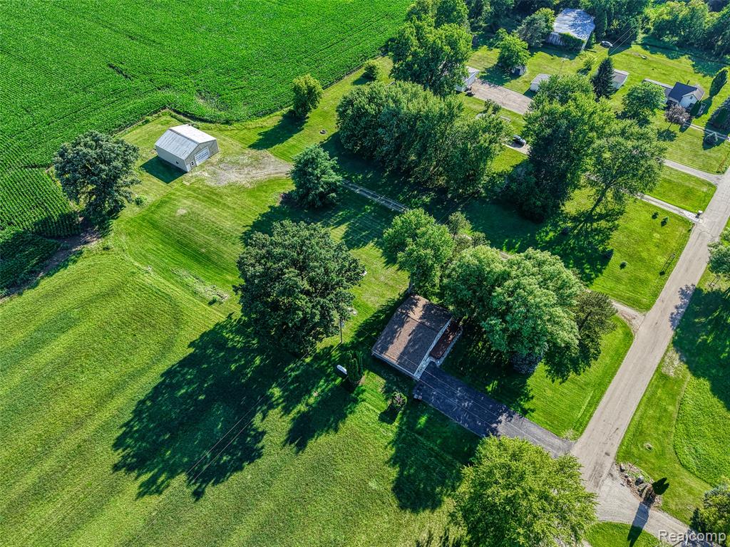4000 E Frost Road, Webberville, MI 48892 — Photo 32