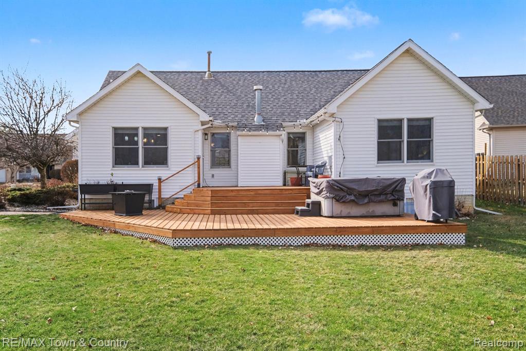 223 Primrose Lane, Flushing, MI 48433 — Photo 32