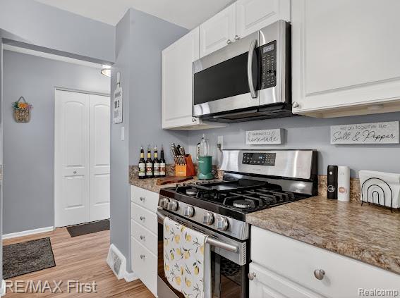 3740 Clintonville Road, Waterford, MI 48329 — Photo 18