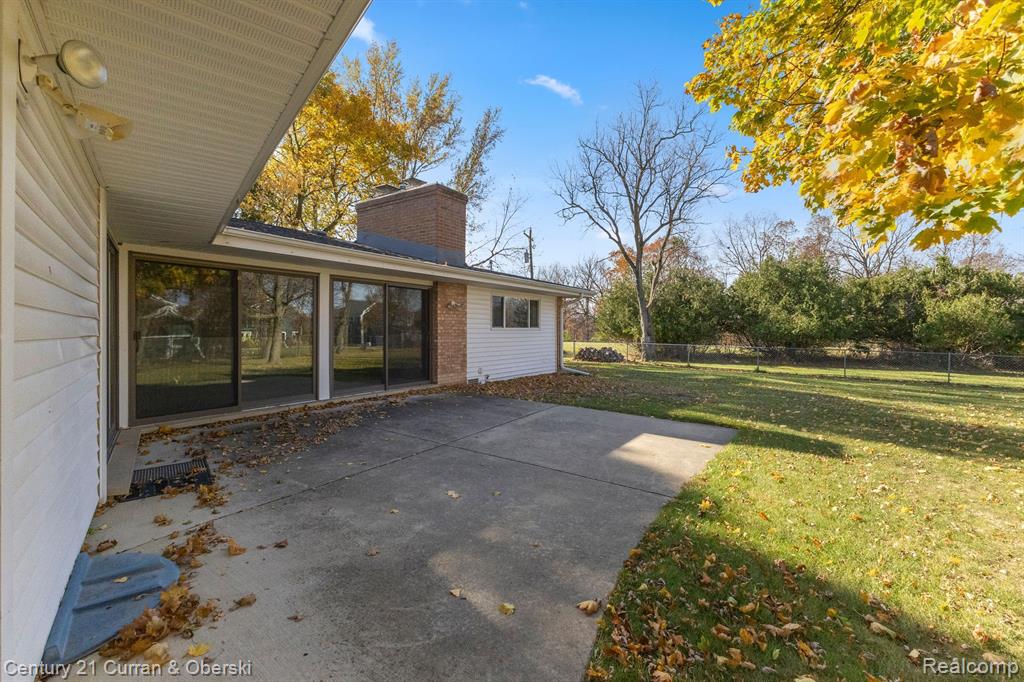 446 LINDEN Court, Saline, MI 48176 — Photo 53