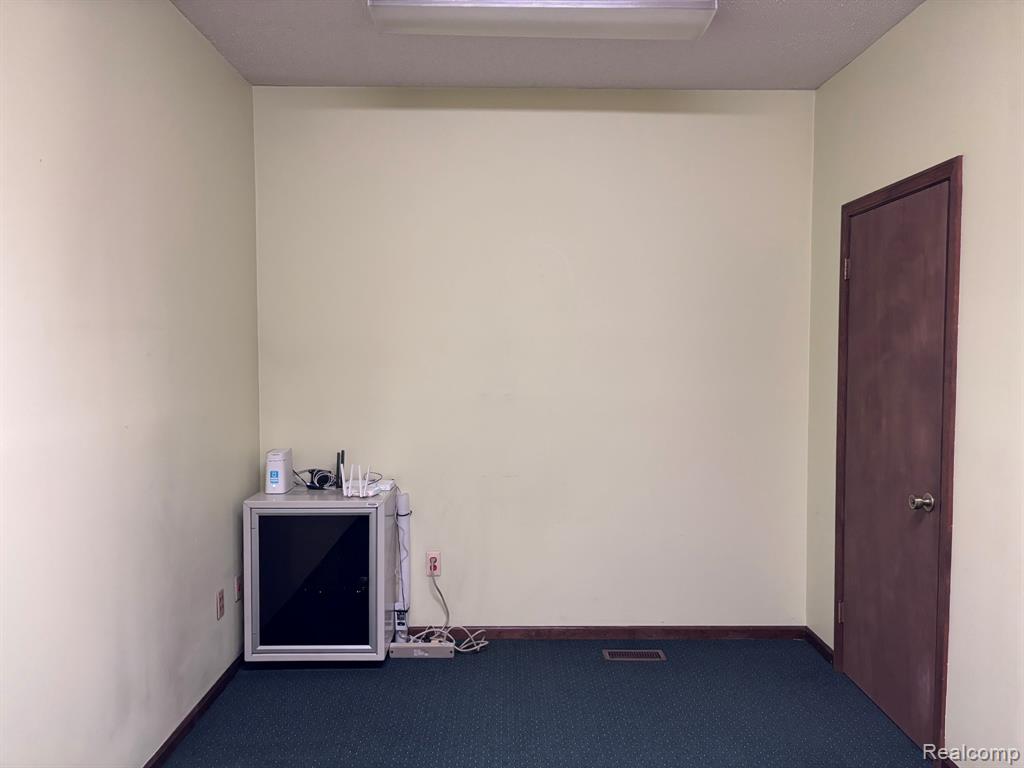 814 S Main Street, Lapeer, MI 48446 — Photo 9