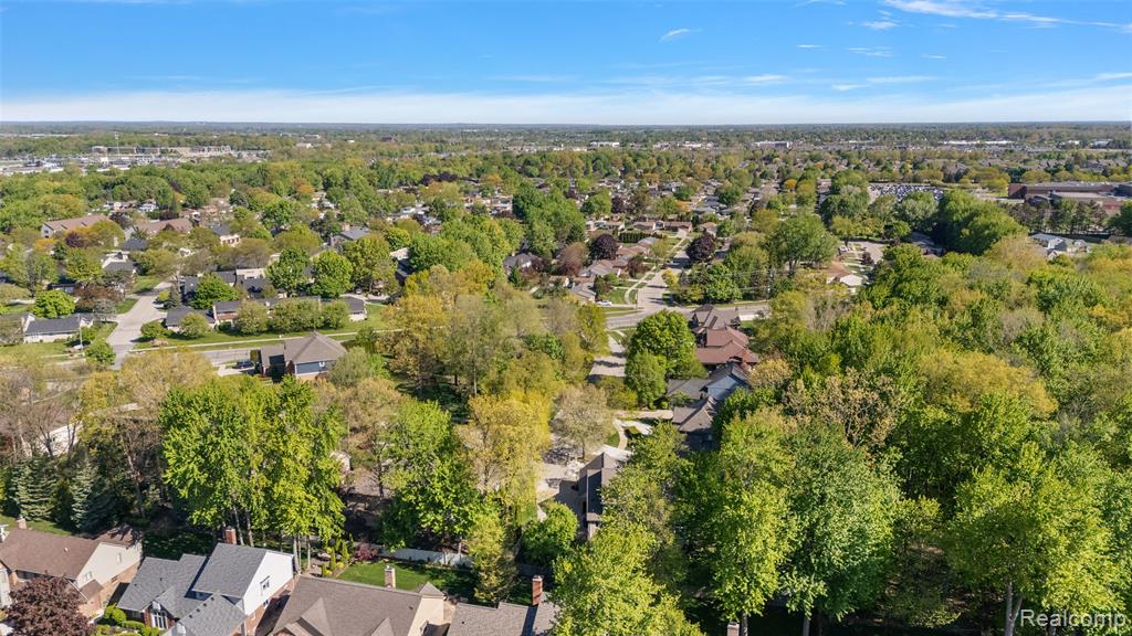 17840 Christine Boulevard N, Clinton Twp, MI 48038 — Photo 23