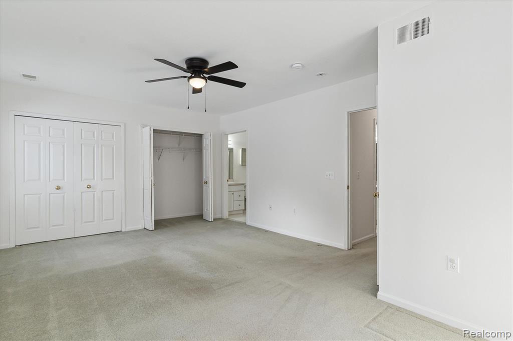 2670 S KNIGHTSBRIDGE Circle, Ann Arbor, MI 48105 — Photo 16