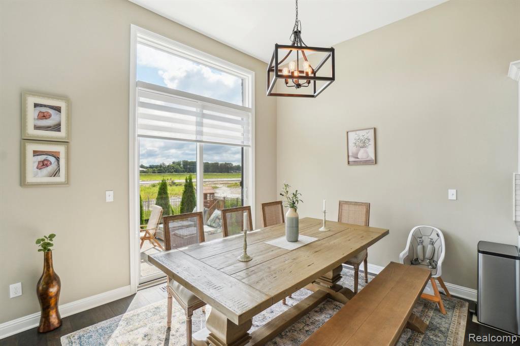 54718 LAWSON CREEK Drive, Utica, MI 48316 — Photo 11