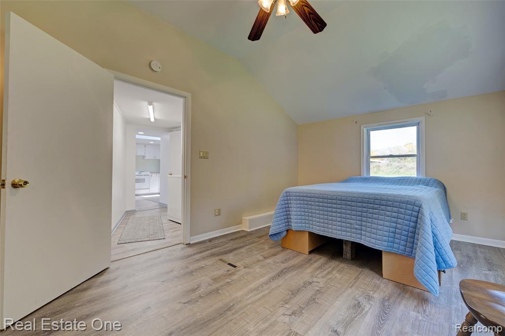 9150 Rattalee Lake Road, Clarkston, MI 48348 — Photo 18
