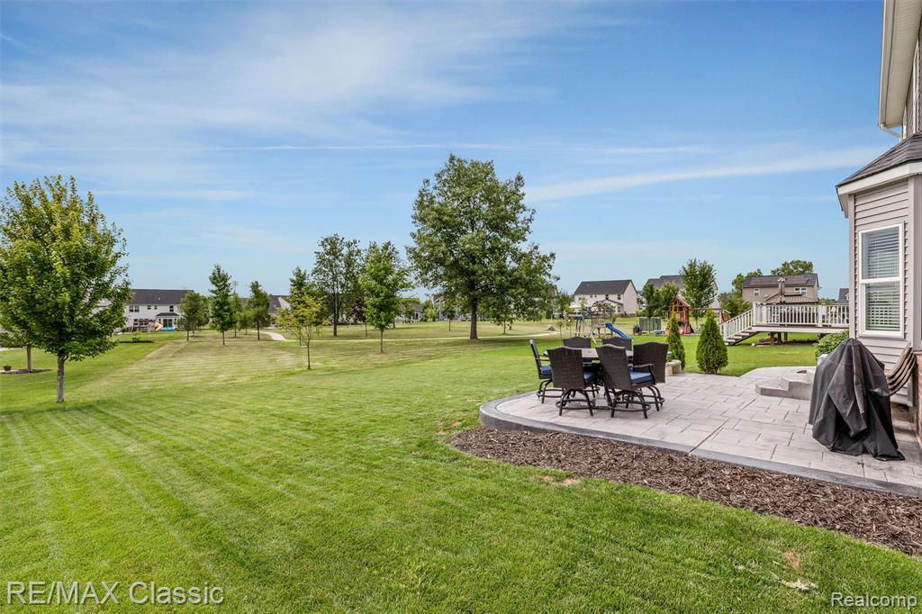 801 Kestrel Court, South Lyon, MI 48178 — Photo 43