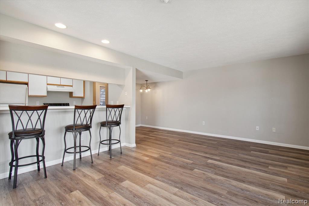 1449 HEATHERWOOD Lane, Ann Arbor, MI 48108 — Photo 12