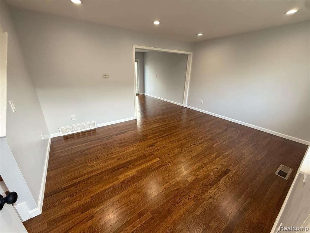 8281 BRISTOL Street, Westland, MI — Photo 2