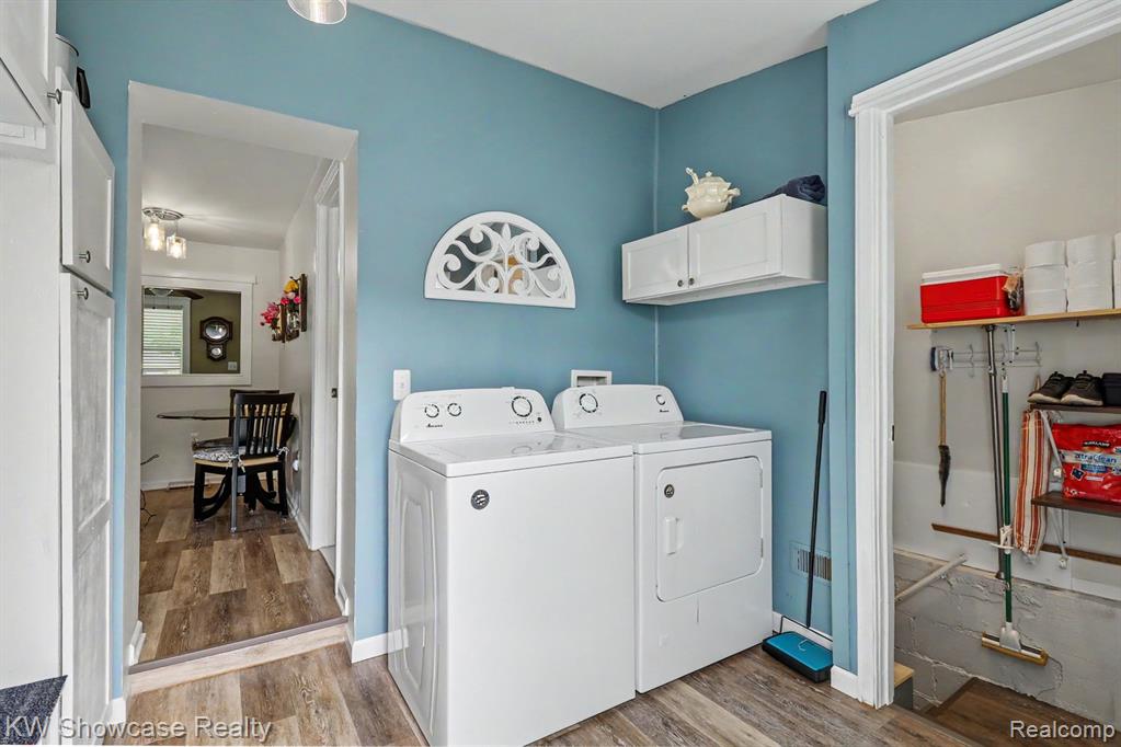 9572 Garden Terrace, Commerce Twp, MI 48382 — Photo 12