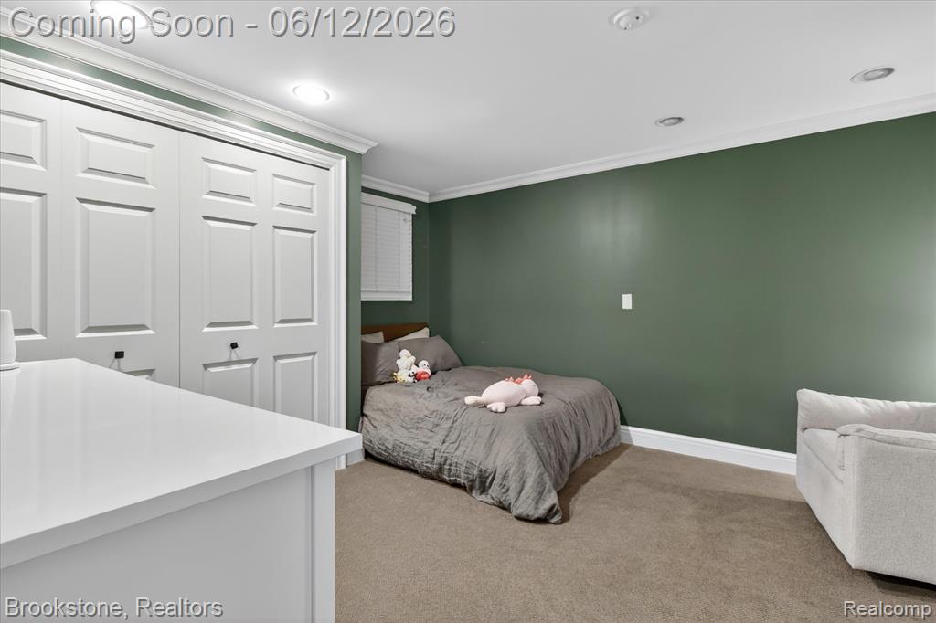 8926 Lincoln Drive, Huntington Woods, MI — Photo 37