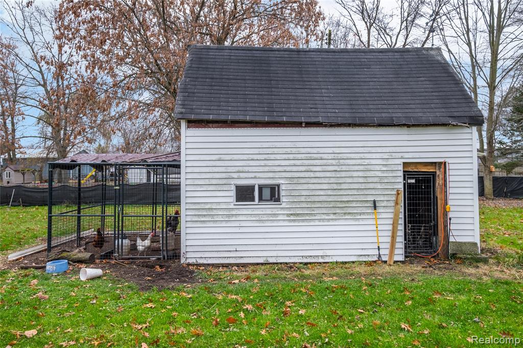 12402 McCumsey Road, Clio, MI 48420 — Photo 9