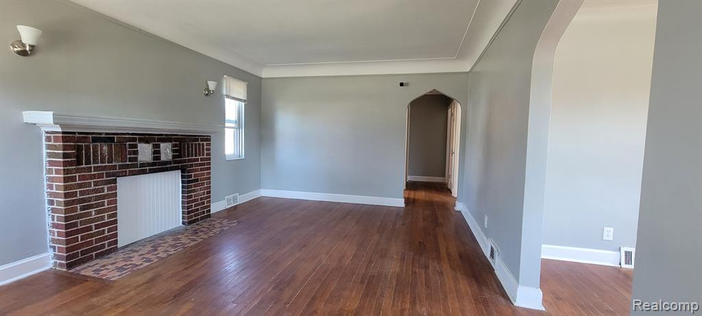 5200 WAYBURN Street, Detroit, MI 48224 — Photo 5