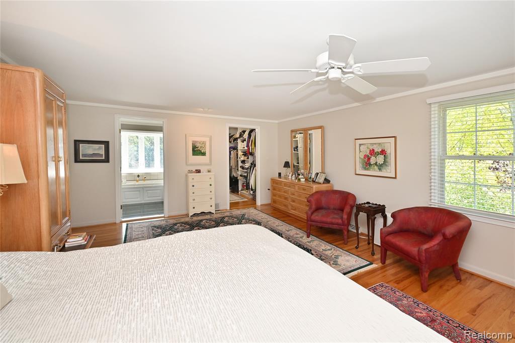 4655 Walnut Lake Road, Bloomfield Hills, MI 48301 — Photo 19