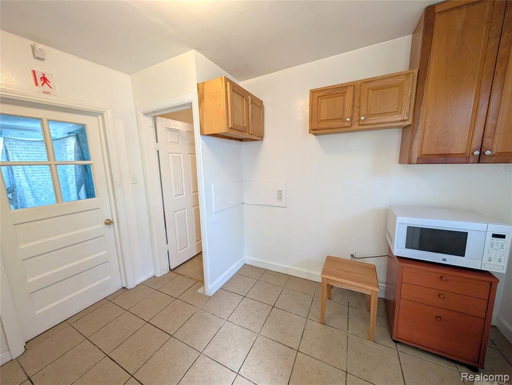 32 LABADIE Street, Ecorse, MI 48229 — Photo 11