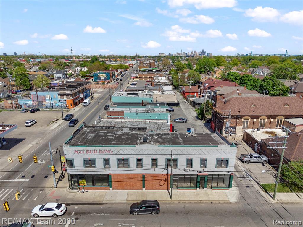7647-7649 W Vernor Highway - Photo 2