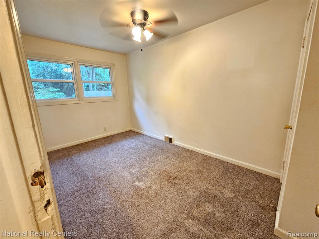 2188 STIEBER Street, Westland, MI 48186 — Photo 9