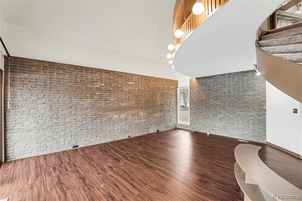 13490 Lakebrook Drive, Fenton, MI 48430 — Photo 3