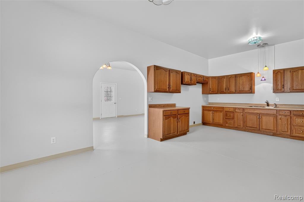 9624 Bridge Lake Road, Clarkston, MI 48348 — Photo 24