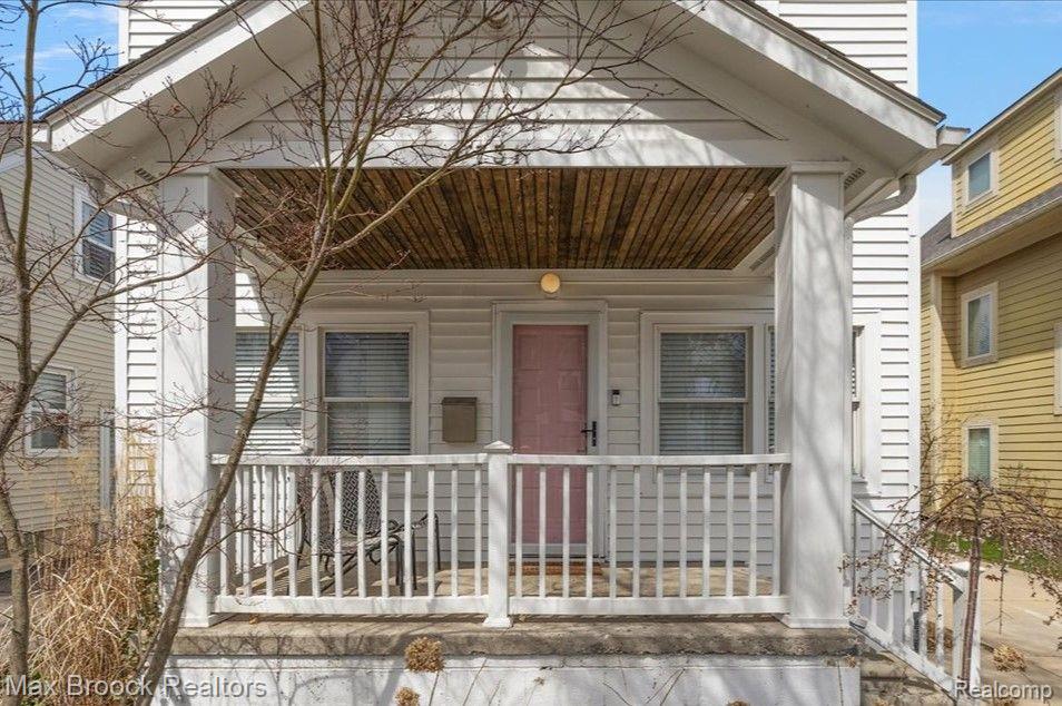 731 CHAPIN Avenue, Birmingham, MI 48009 — Photo 2