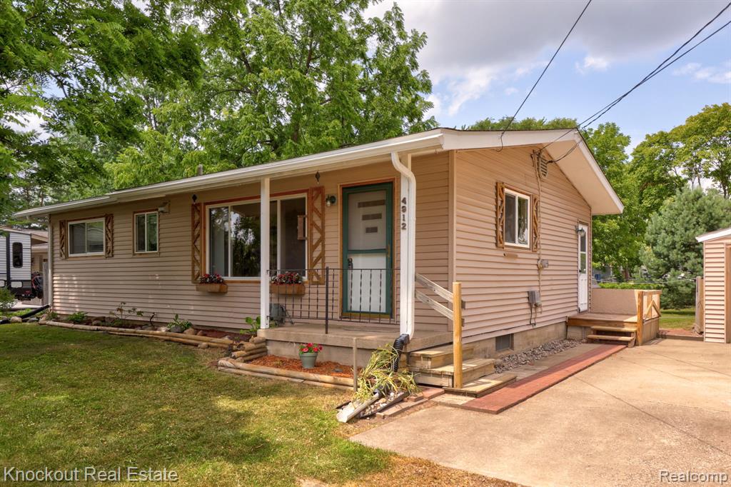 4912 Hepburn Road, Saginaw, MI 48603 — Photo 3