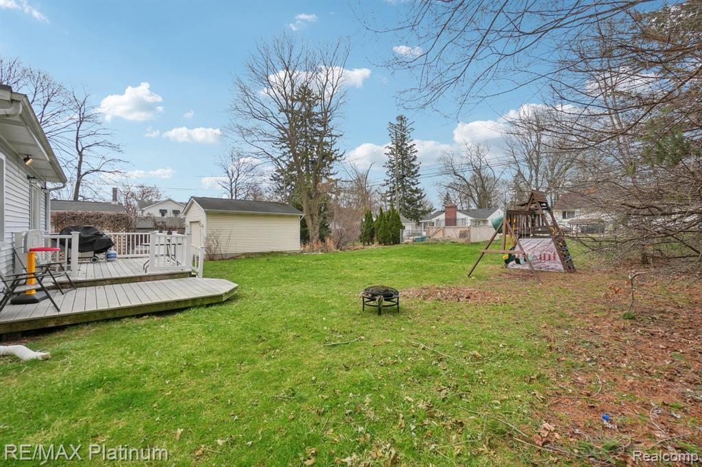 521 W Crane Street, Howell, MI 48843 — Photo 20