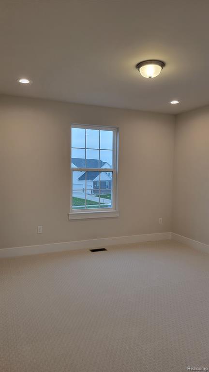 58268 INTERNATIONAL Drive, South Lyon, MI 48178 — Photo 47