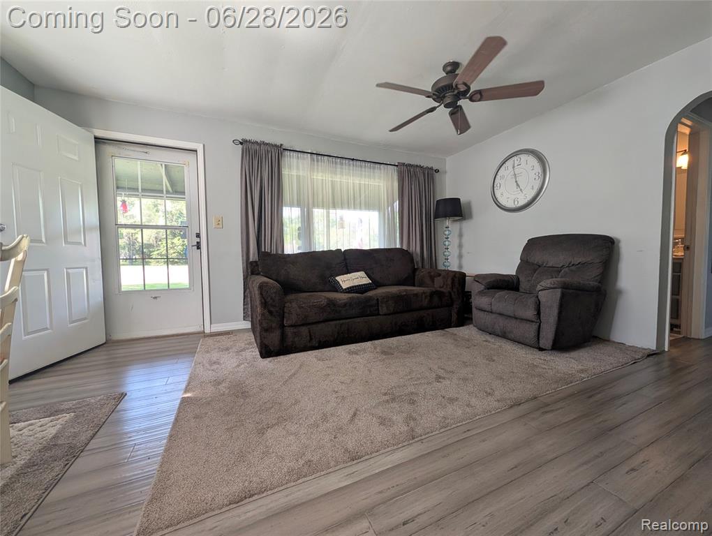 4456 E Coldwater Road, Flint, MI 48506 — Photo 7