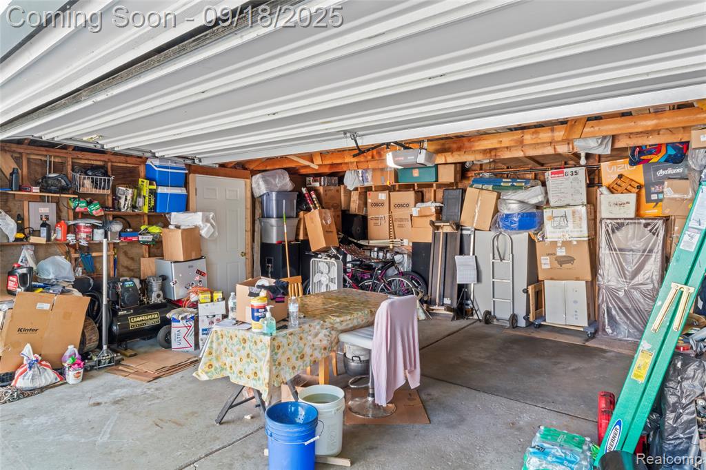 686 4th Avenue, Pontiac, MI 48340 — Photo 32