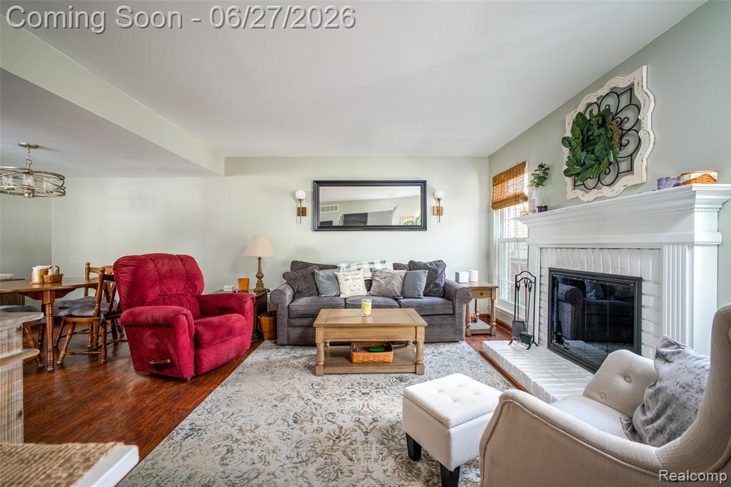 42174 Roscommon Street, Northville, MI 48167 — Photo 3