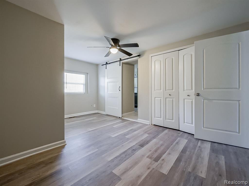 6340 ISLAND LAKE Drive, Brighton, MI 48116 — Photo 12