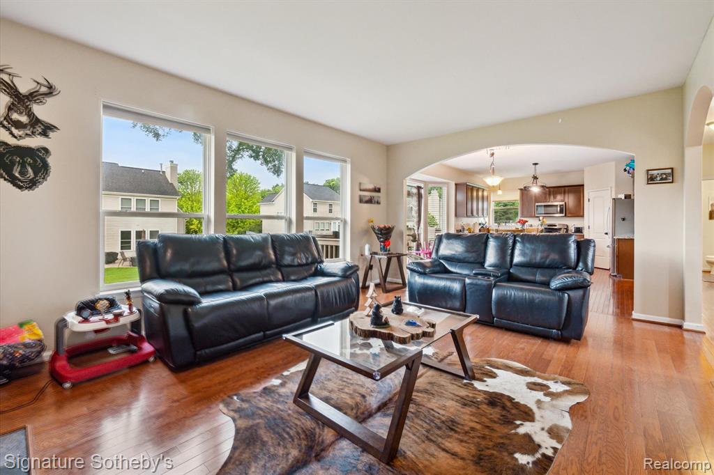 8926 El Dorado Drive N, White Lake, MI — Photo 10