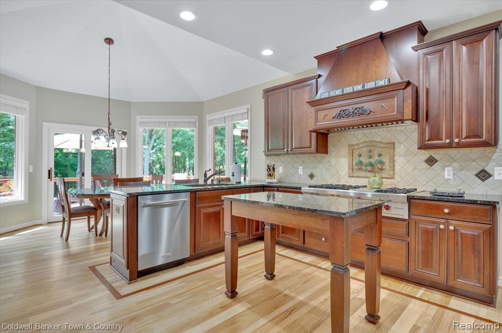 520 Iroquois Court, Oxford, MI 48371 — Photo 16